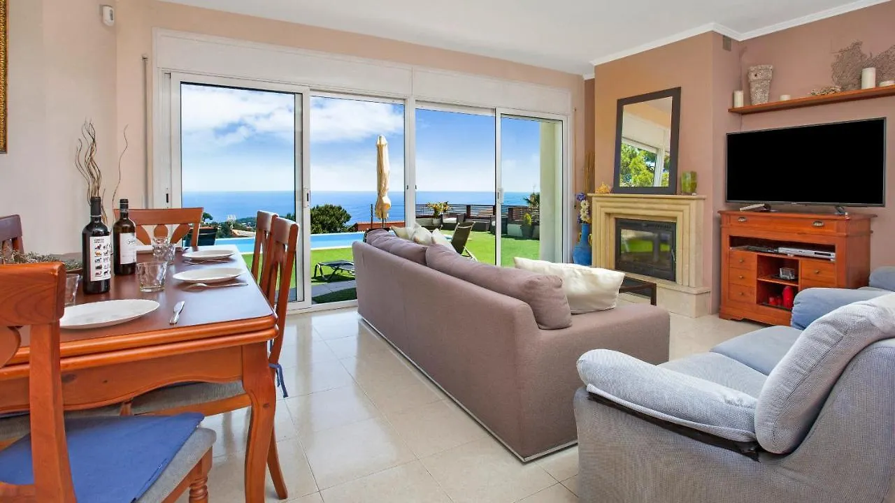 Villa 2 Brav - Lloret De Mar