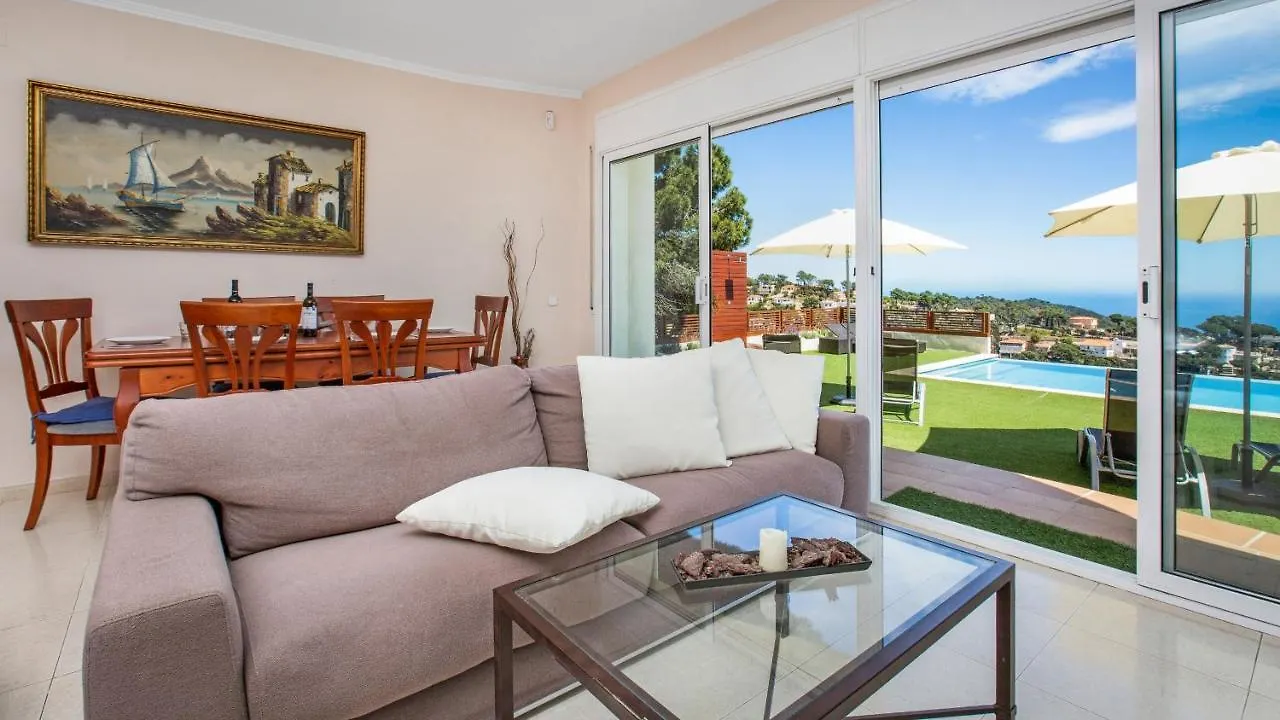 Villa 2 Brav - Lloret De Mar